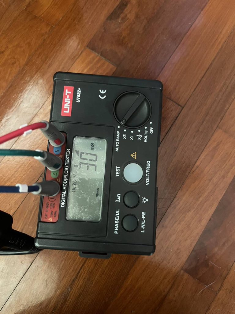 UNI-T UT582+ Digital RCD (ELCB)