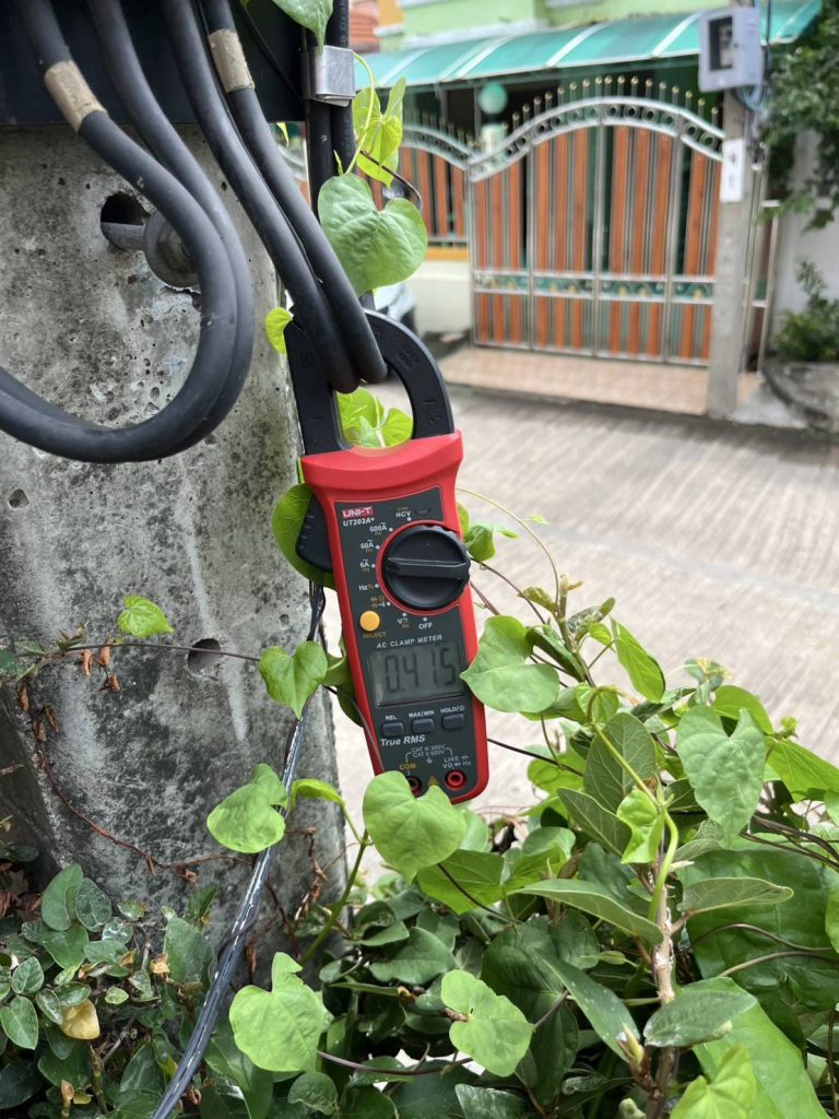 คล้องวัดกระแสสายเมน