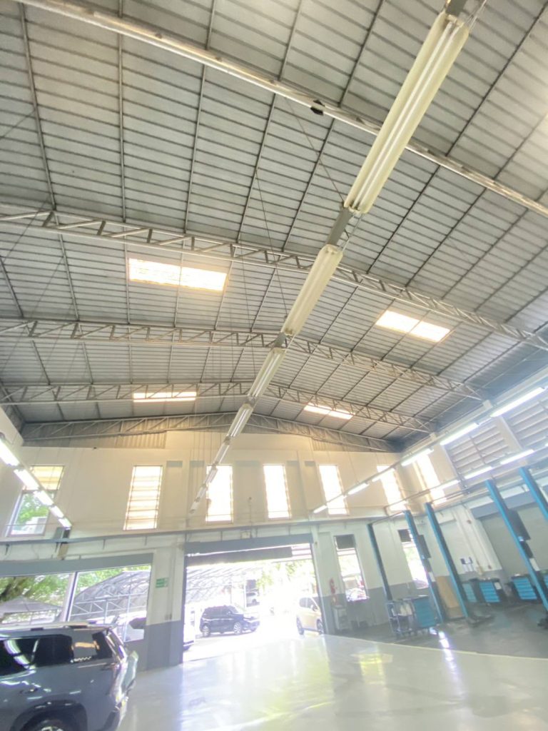 ติดตั้งหลอดไฟ LED 