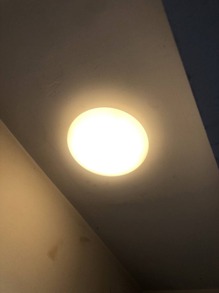 ติดตั้งไฟติดเพดาน