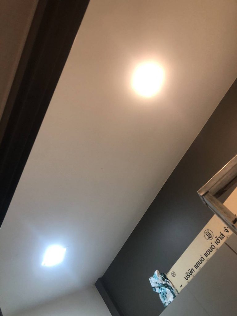 ติดตั้งไฟติดเพดาน