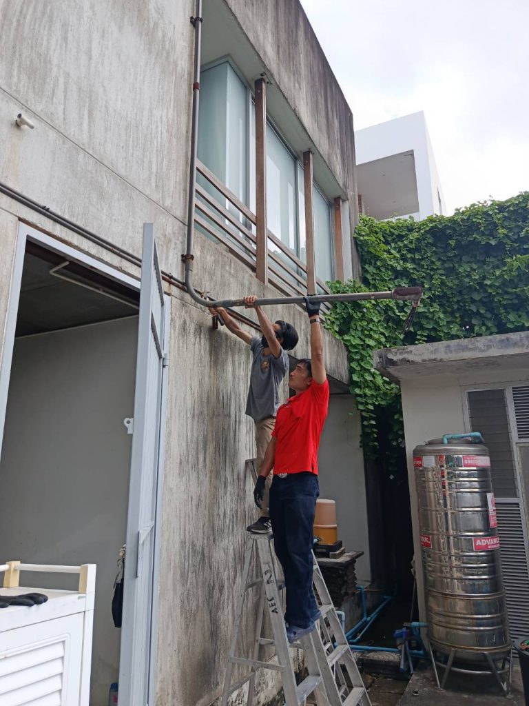 เช็กท่อร้อยสายไฟเก่า