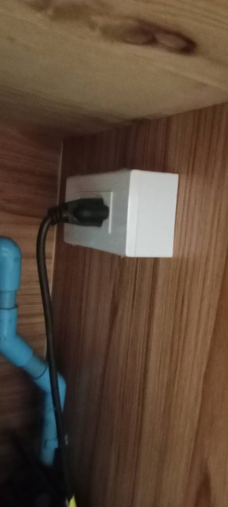 ตรวจเช็คปลั๊กไฟ