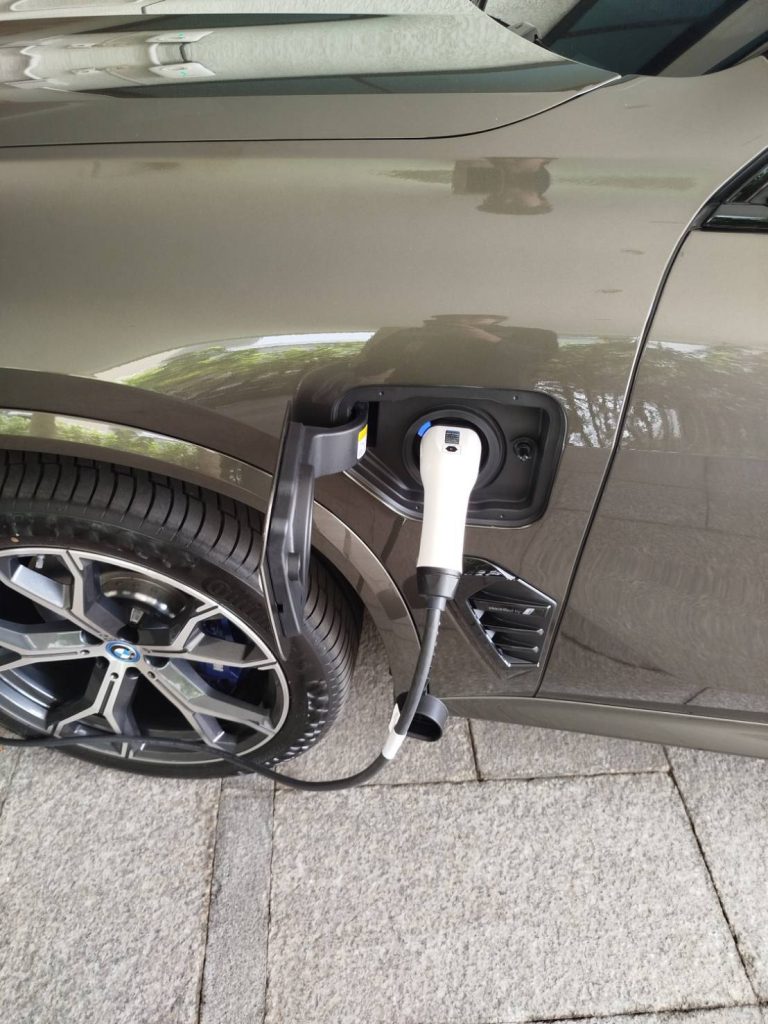 ทดสอบการชาร์จ EV Charger  