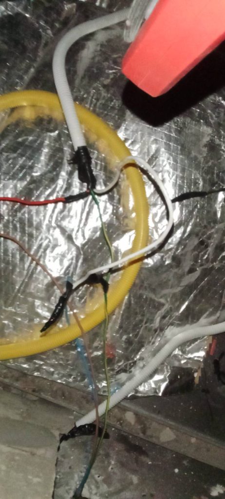 ตรวจเช็กจุดต่อสายไฟ