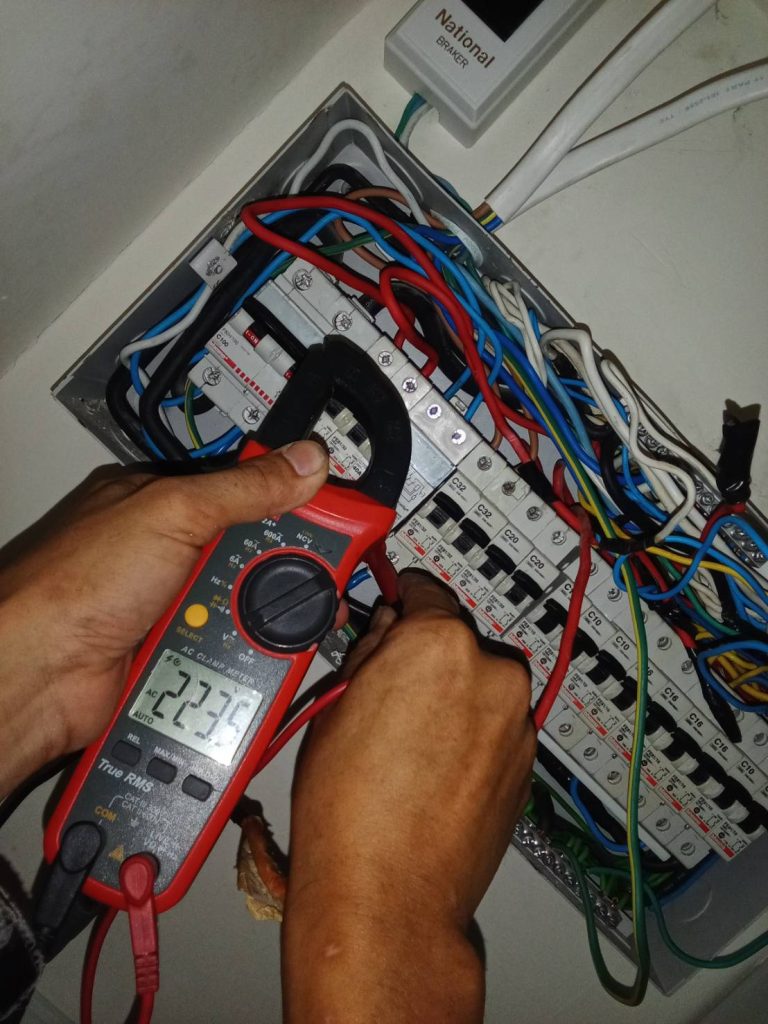 ตรวจเช็กตู้คอนซูมเมอร์