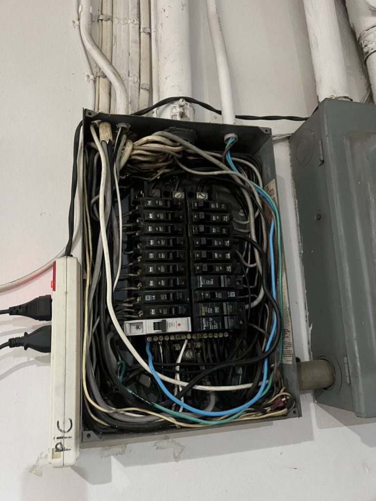 ตู้โหลดเซ็นเตอร์