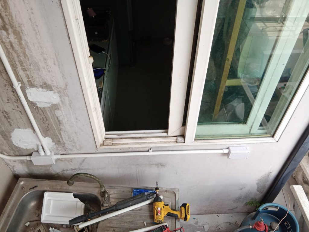 แนวท่อสายไฟ