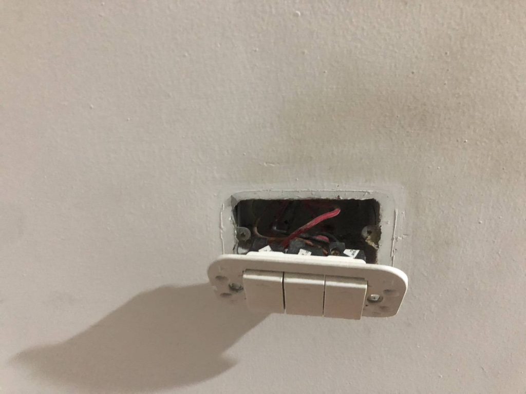 รื้อสวิตช์หาจุดช็อต