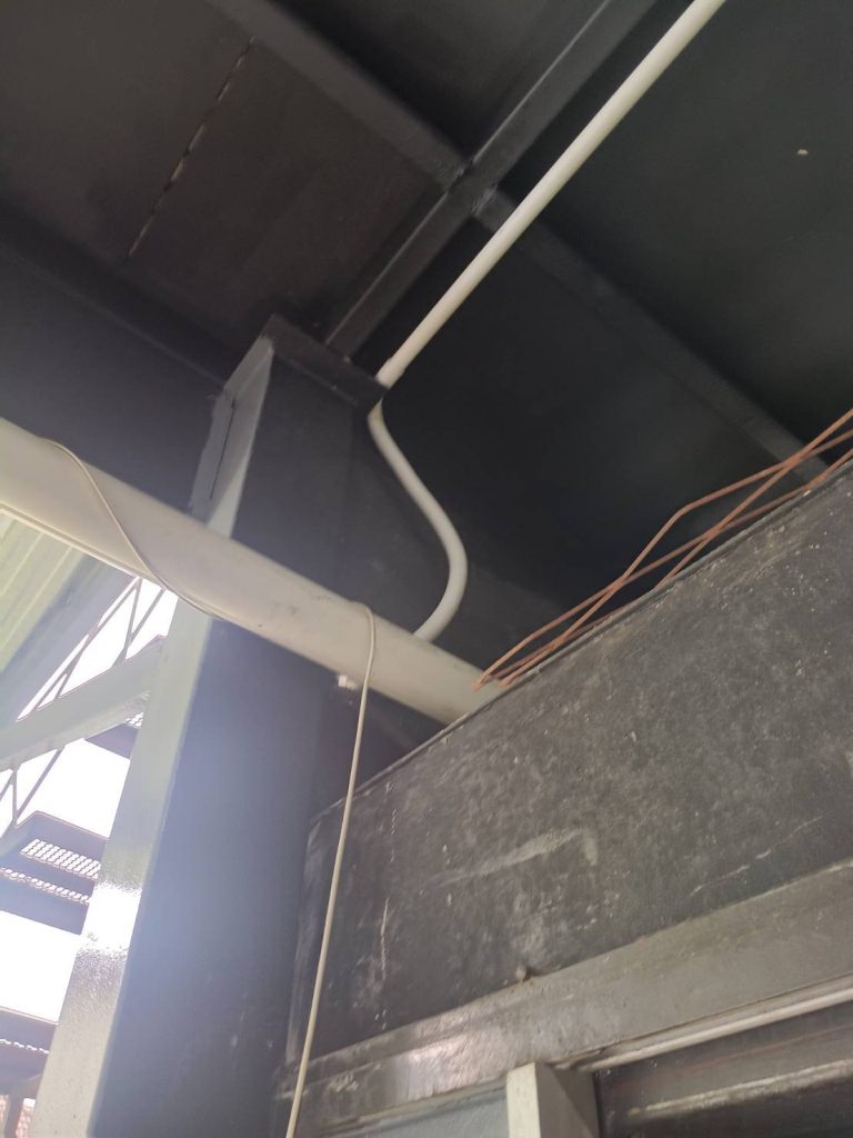 แนวท่อสายไฟ