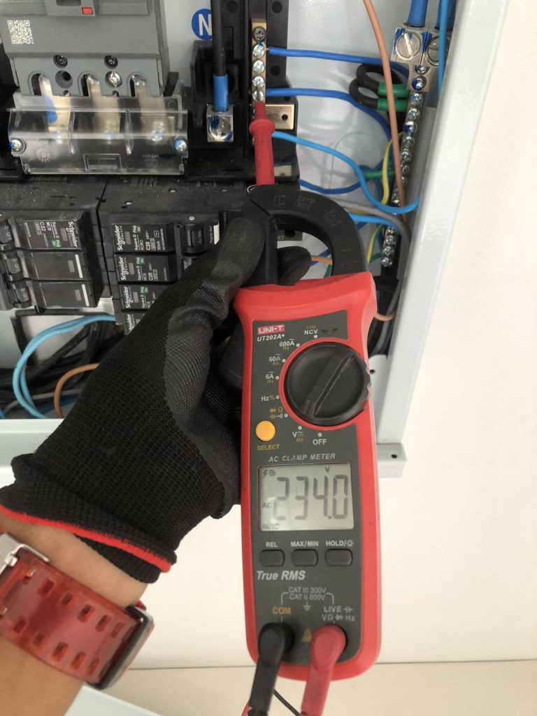 ตรวจเช็กตู้คอนซูมเมอร์