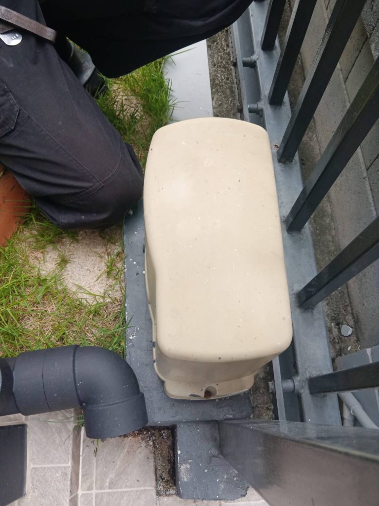 ติดตั้งประตูรีโมท