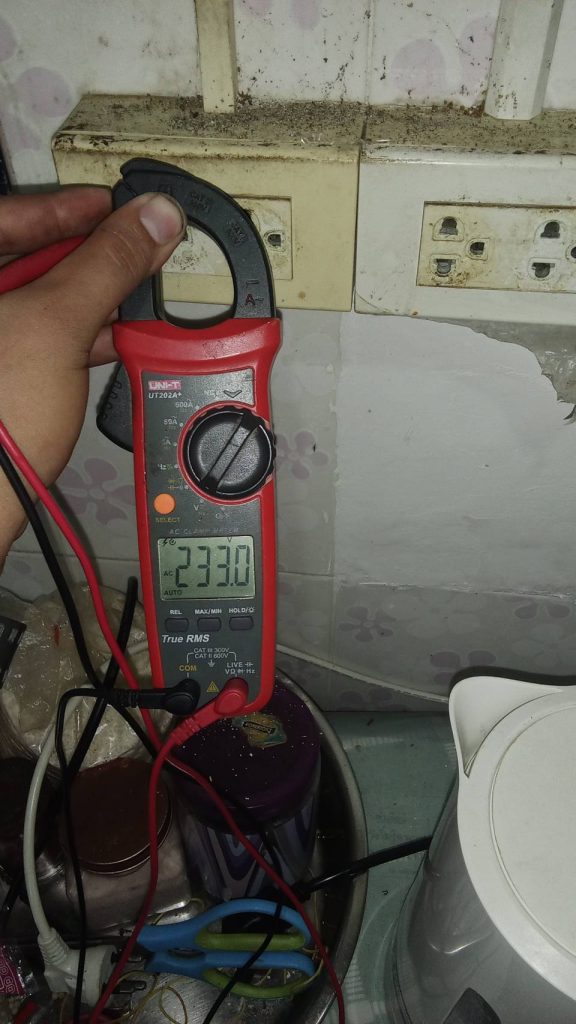 clamp meter