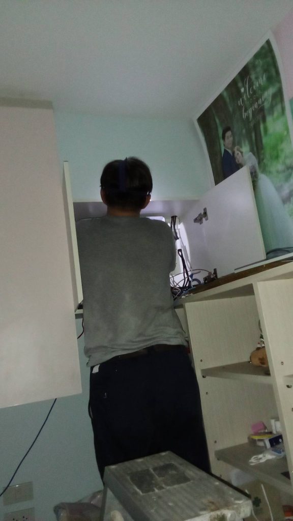 ติดตั้งสายไฟเข้าตู้คอนซูมเมอร์