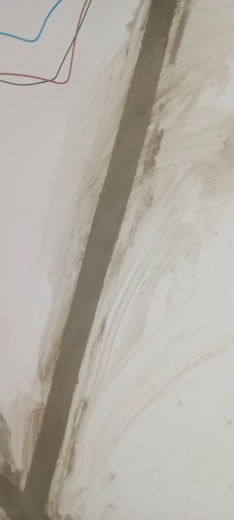 งานกรีดผนังฝังสายไฟ