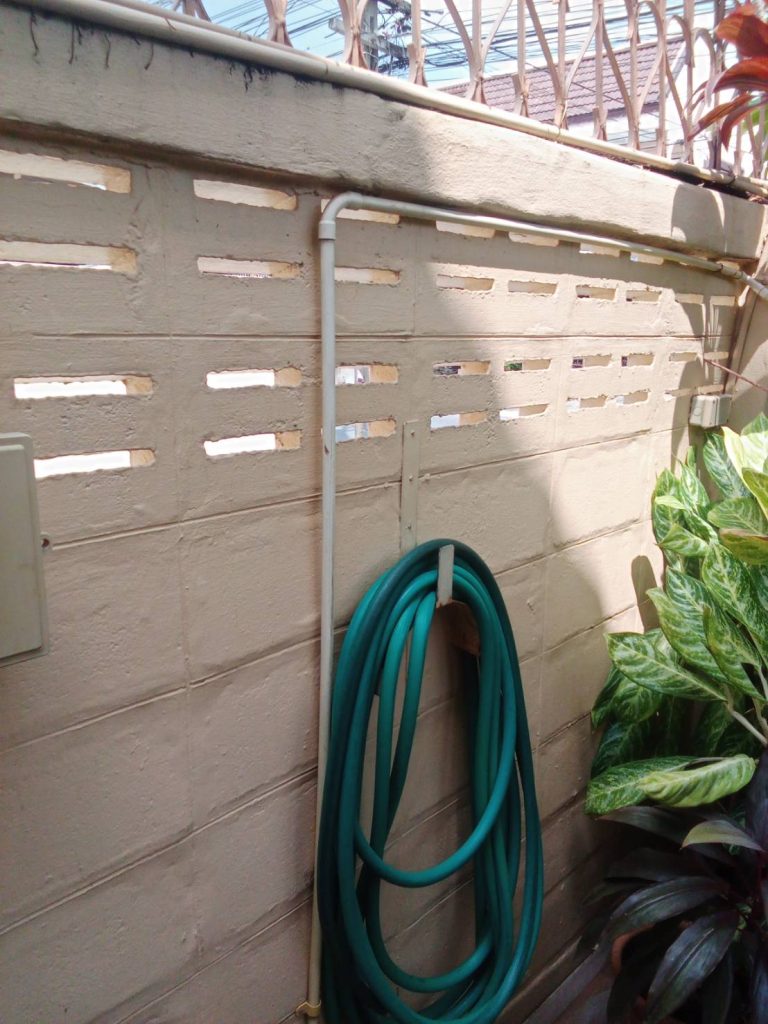 แนวท่อสายไฟ