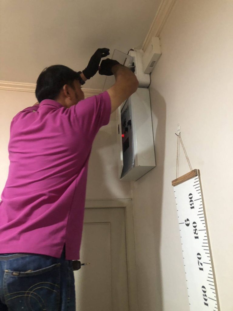 ซ่อมไฟหน้าตูคอนซูมเมอร์