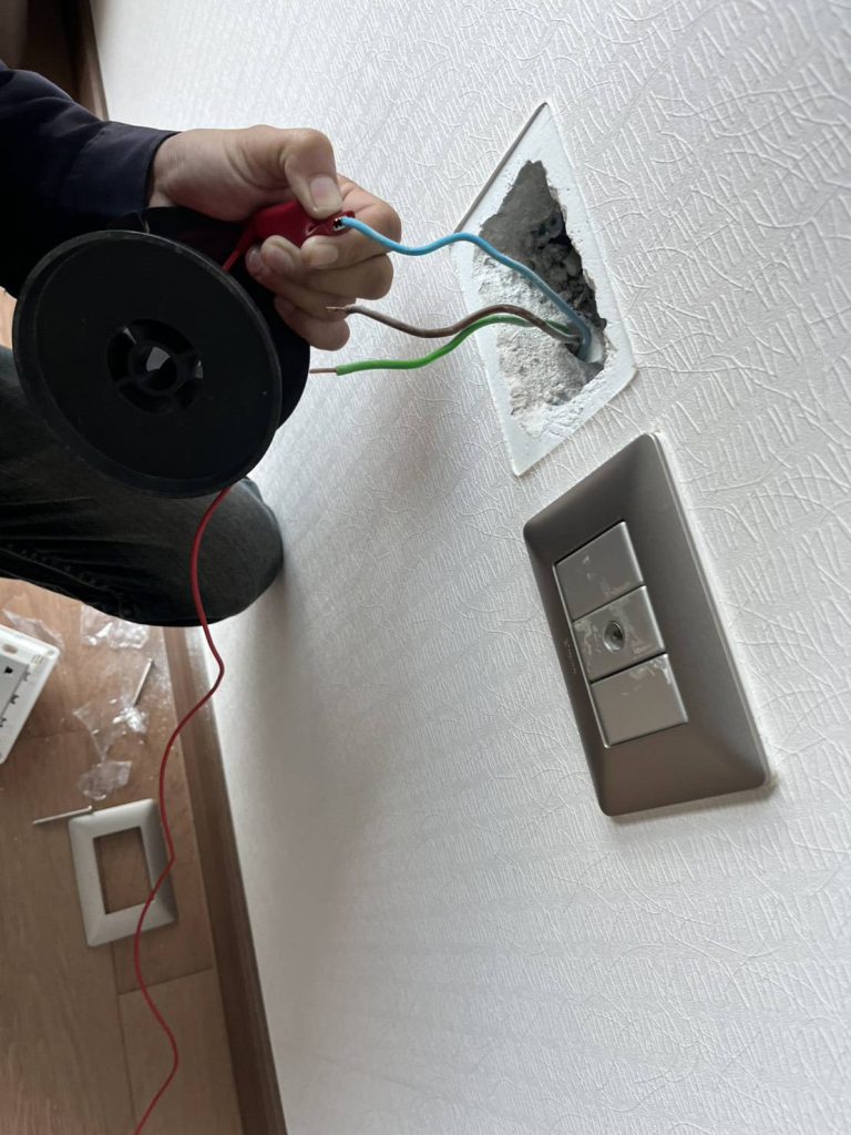 รื้อปลั๊กหาจุดช็อต