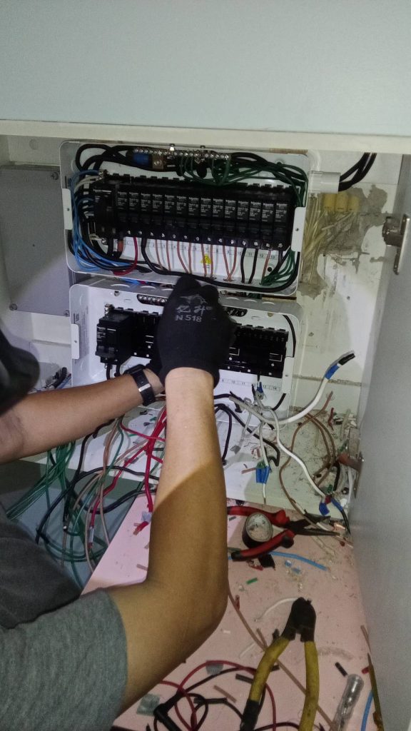 ตรวจเช็กตู้คอนซูมเมอร์