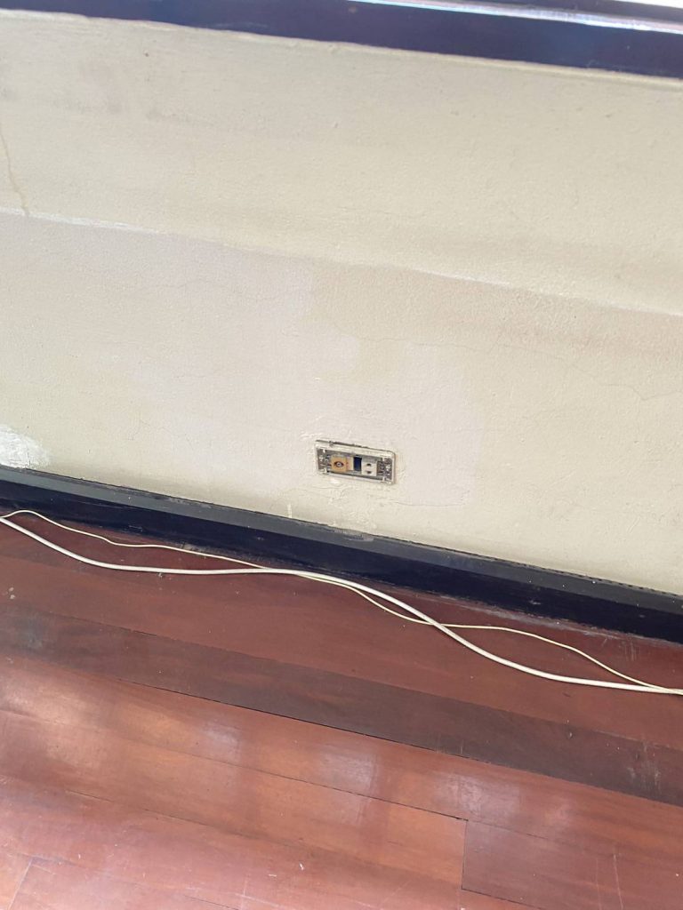 ปลั๊กไฟ