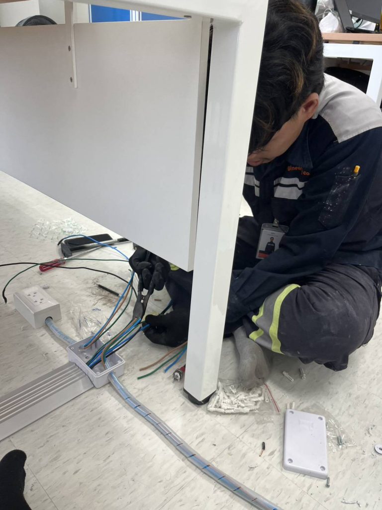 เตรียมการต่อสายไฟ