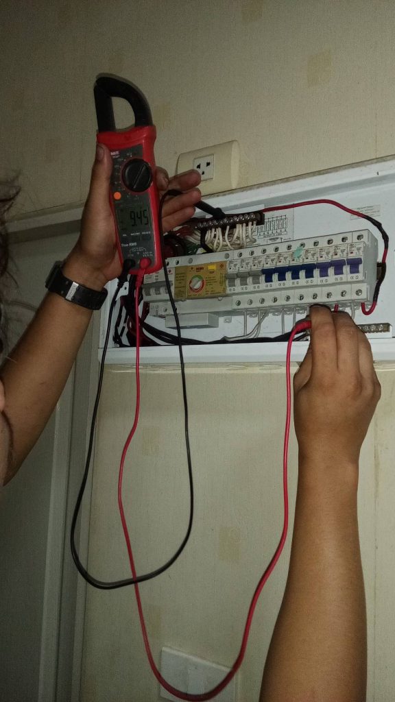 วัดไฟตู้คอนซูมเมอร์