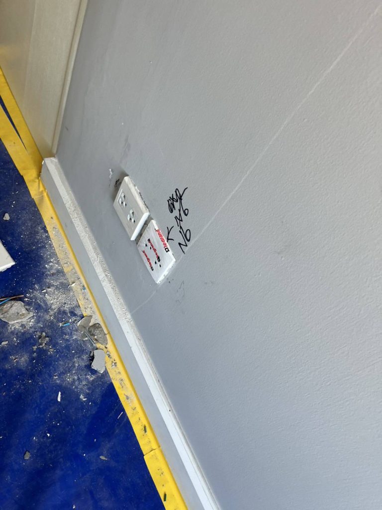 มาร์คจุด