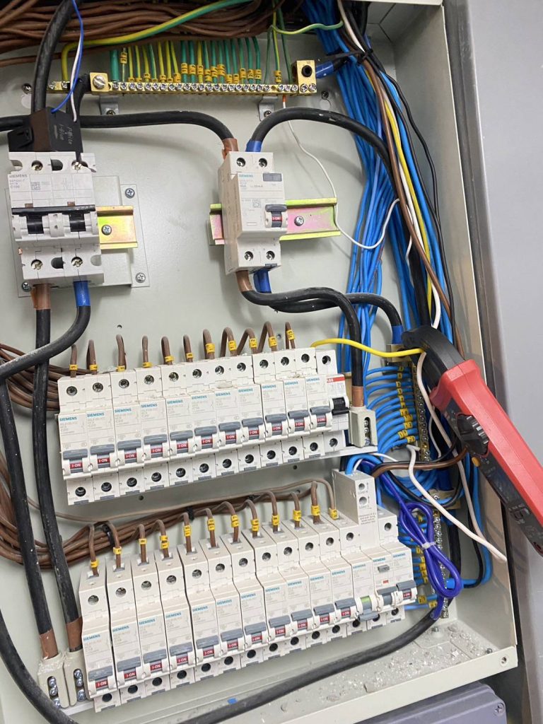 ตู้โหลดเซ็นเตอร์