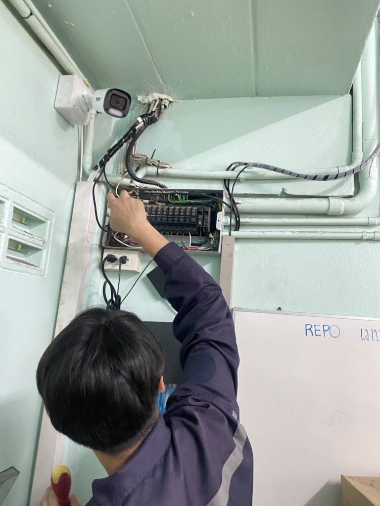 ตรวจเช็กตู้คอนซูมเมอร์