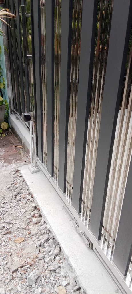 ติดตั้งมอเตอร์ประตูรีโมท