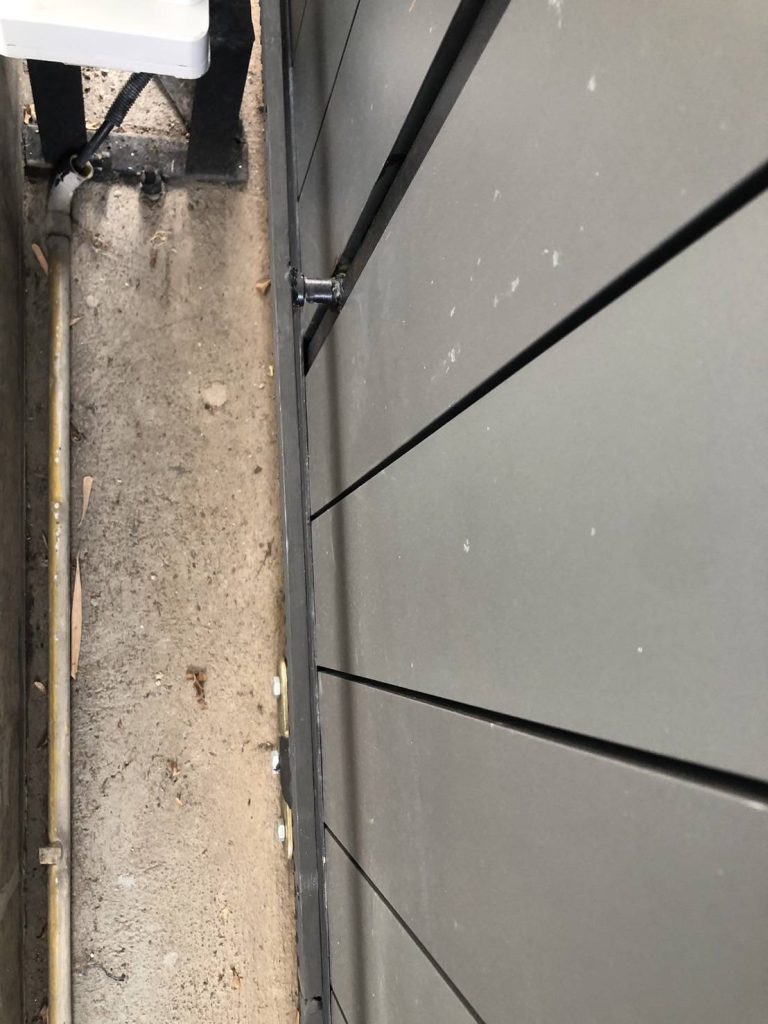 รางเฟืองประตูรีโมท