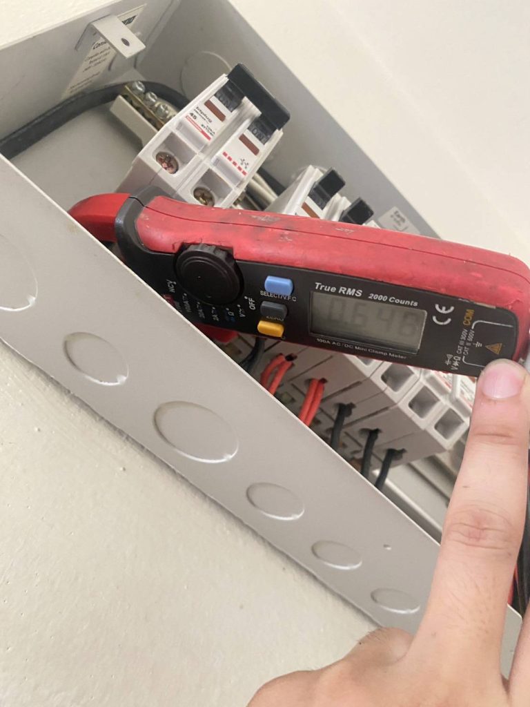 วัดไฟตู้คอนซูมเมอร์