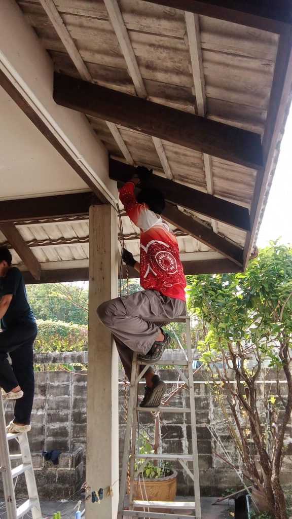 เดินท่อร้อยสาย