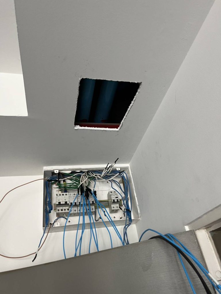 งานติดตั้งตู้คอนซูมเมอร์