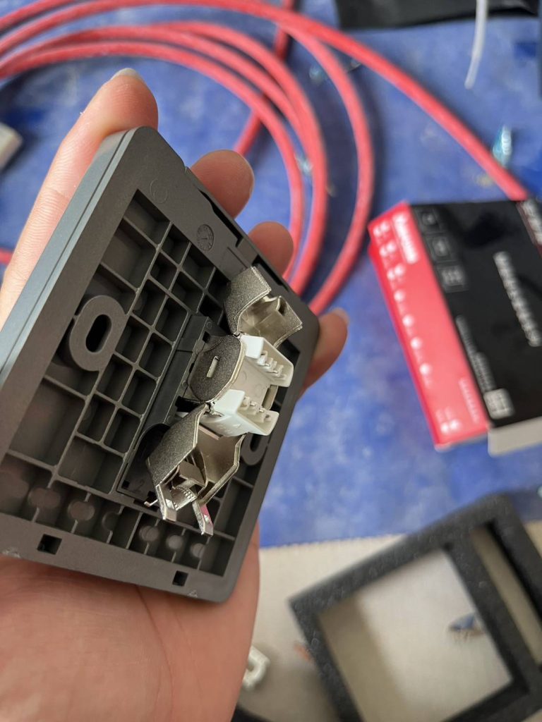 จุดต่อสายlan cat8