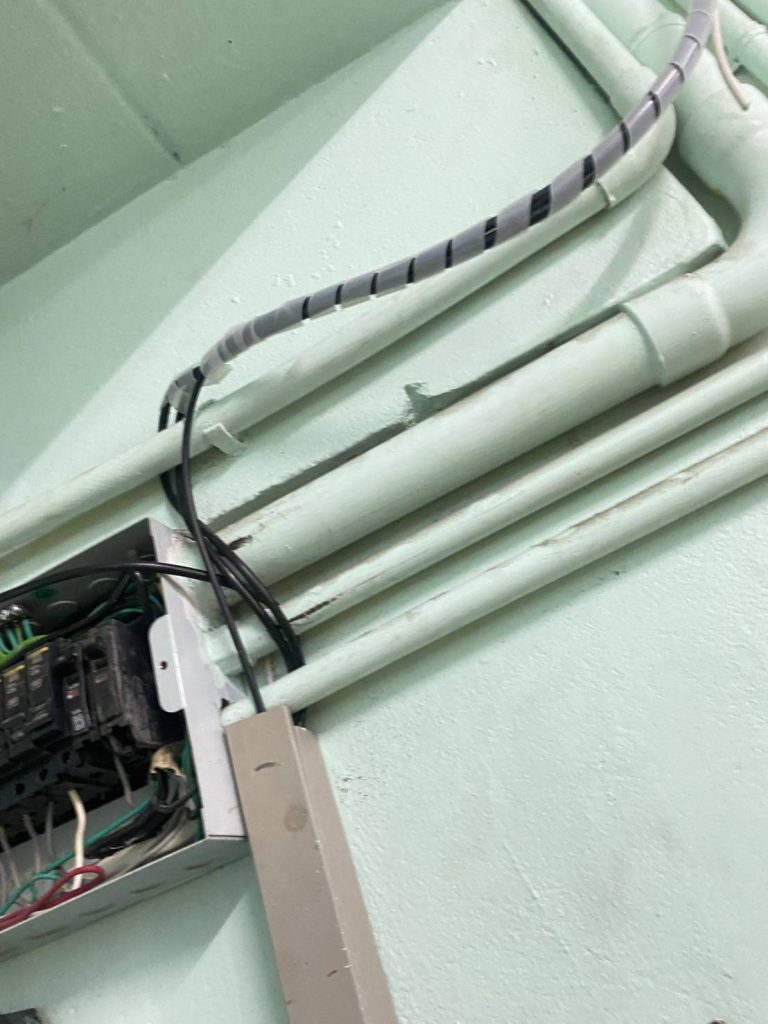 ตู้คอนซูมเมอร์และแนวสายๆฟ