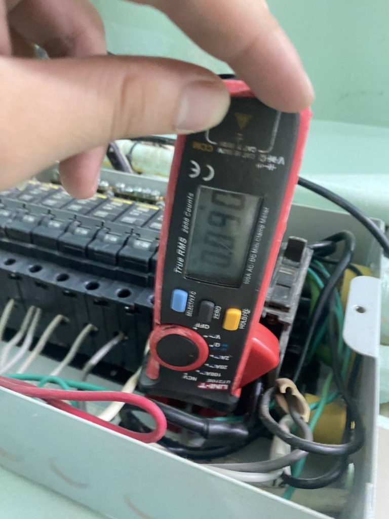 วัดไฟตู้คอนซูมเมอร์