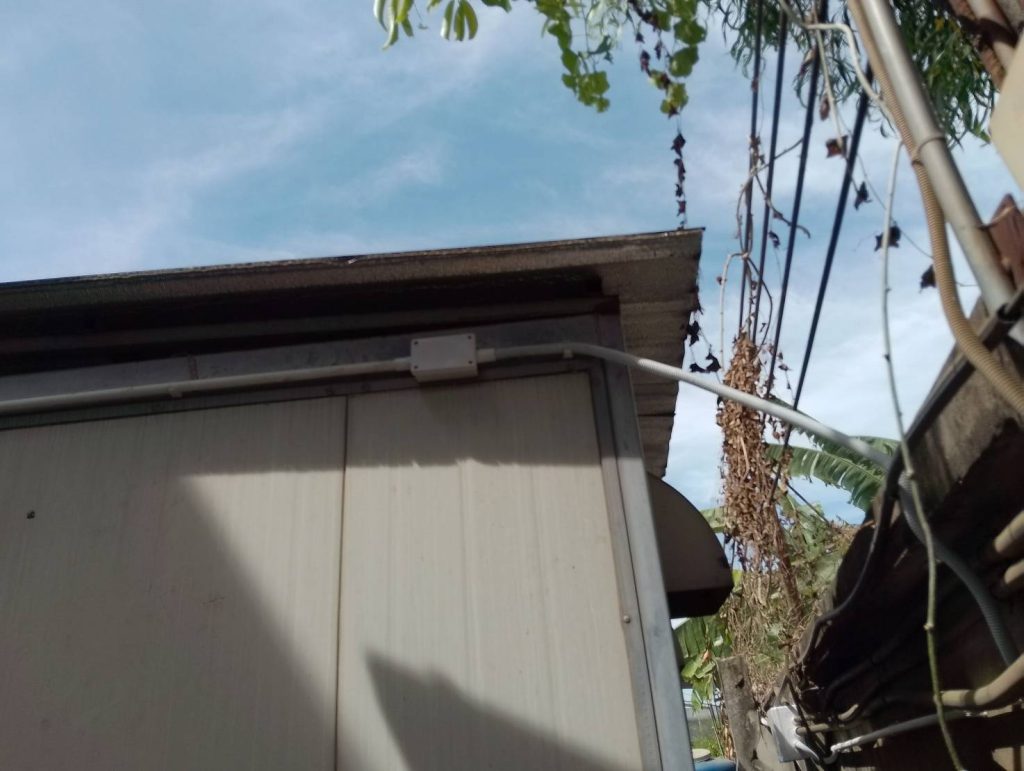 กล่องพักสายไฟและแนวท่อสายไฟ