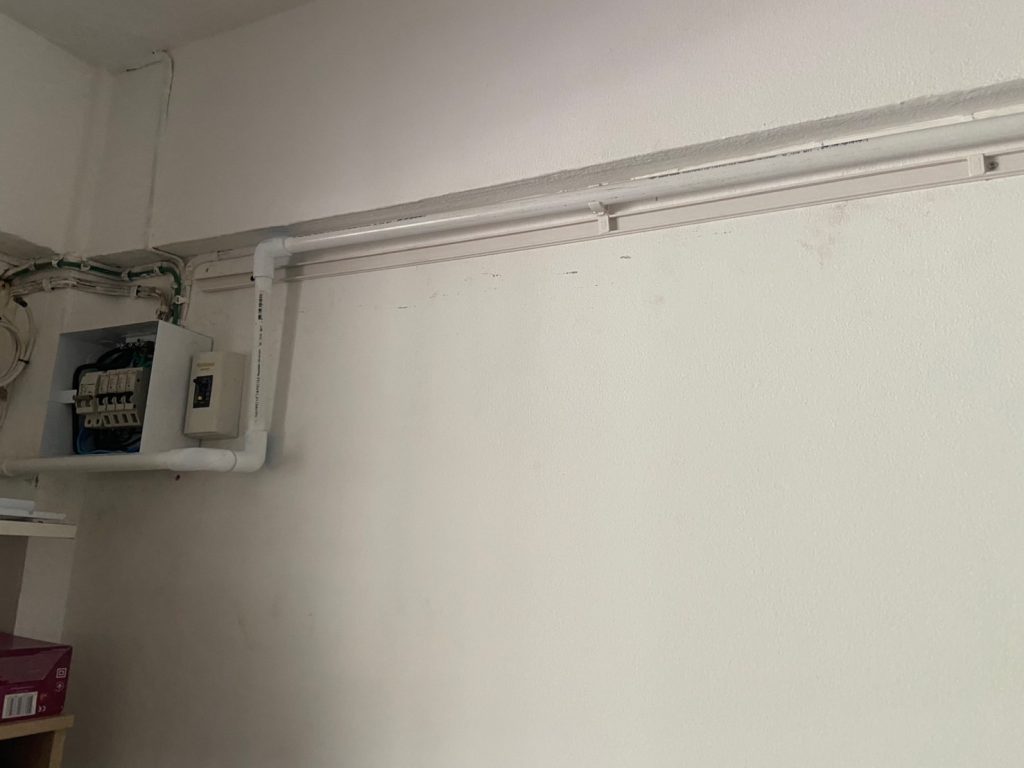 เดินรางสายไฟ