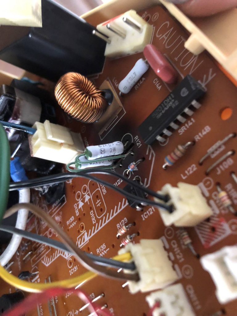 แผงวงจรของเครื่องปรับอากาศ