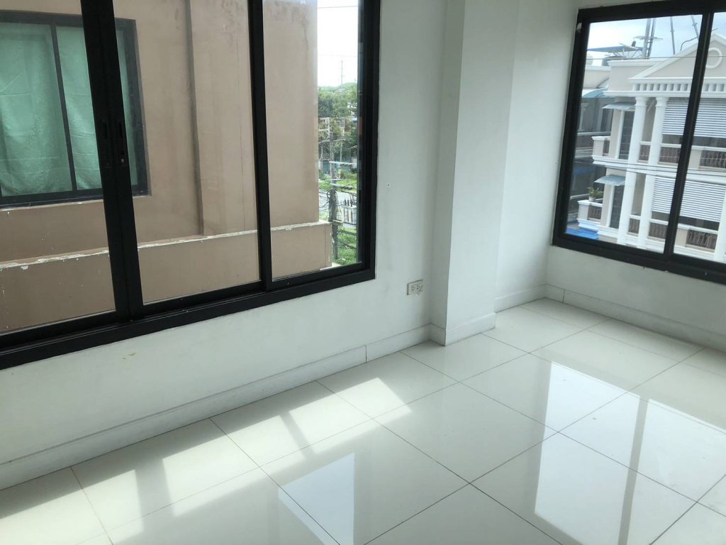 ปลั๊กไฟ