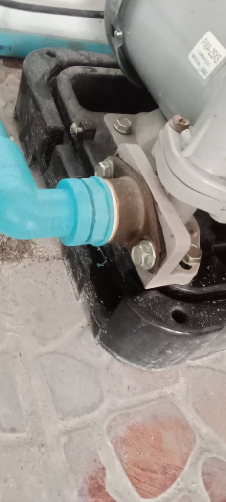 ท่อเข้าปั๊มน้ำ