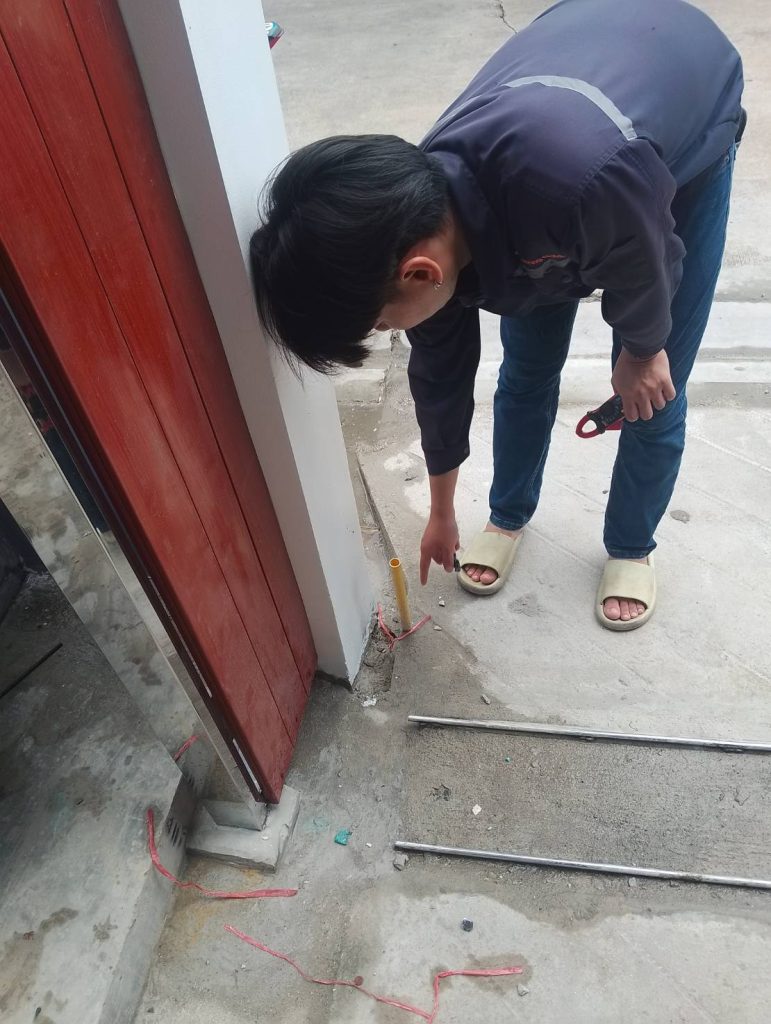 เดินสายไฟมอเตอร์ประตูรีโมท