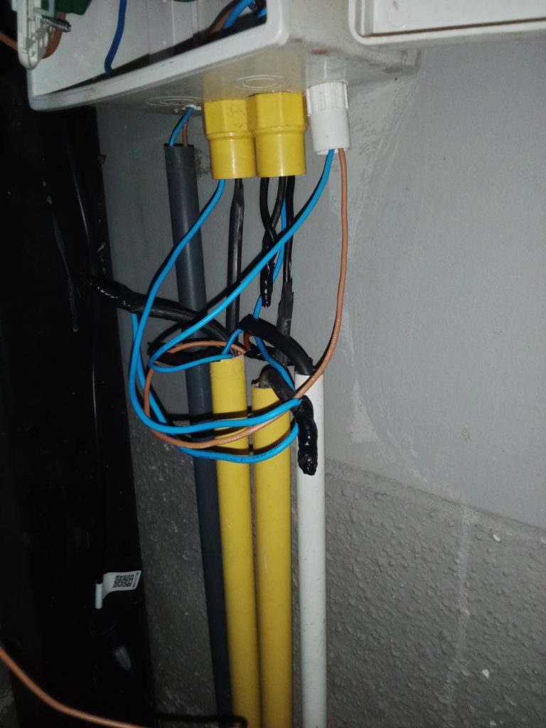 การต่อสายไฟในท่อสายไฟ