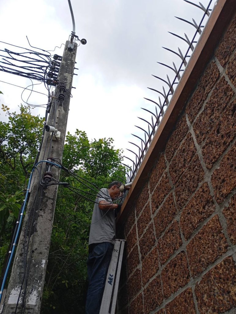 เดินท่อร้อยสาย