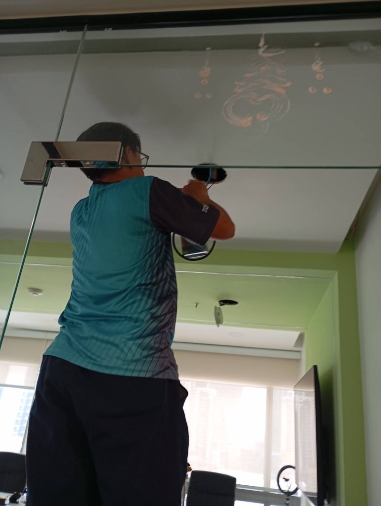 ตรวจเช็กสายไฟดาวน์ไลท์