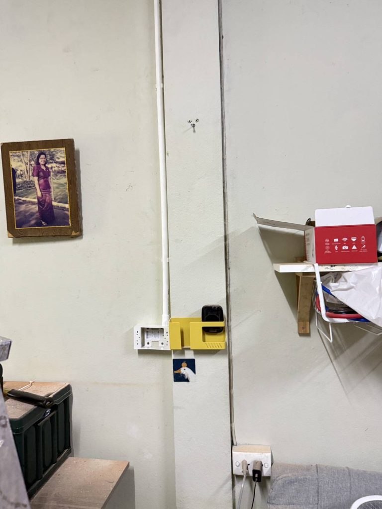 เดินท่อร้อยสายติดตั้งปลั๊ก