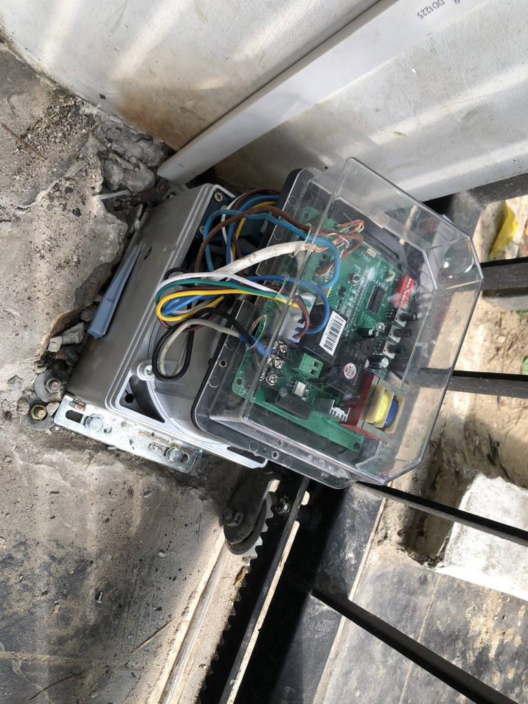 มอเตอร์ประตูรีโมท