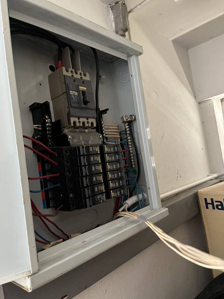 ตู้โหลดเซ็นเตอร์