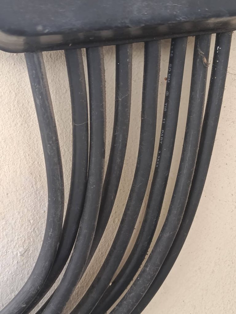 สายเมนเข้ามิเตอร์